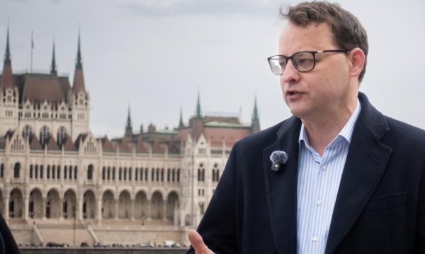Oświadczenie majątkowe Marcina Romanowskiego. Zarabiał w forintach, a adres ukryty