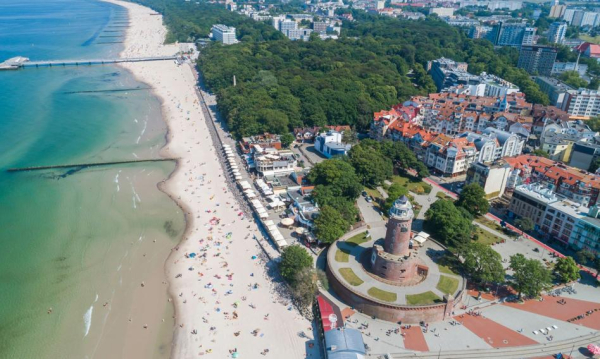 Polski Holding Hotelowy inwestuje w kurorty. Setki milionów na miejsca dla wczasowiczów