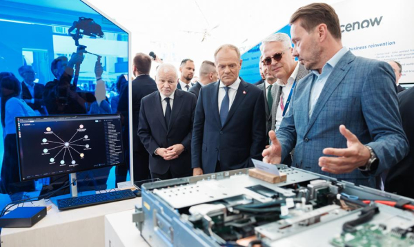 Premier zapowiada „próbę suwerenności”. Rząd przygląda się dużym zakupom technologicznym&hellip;