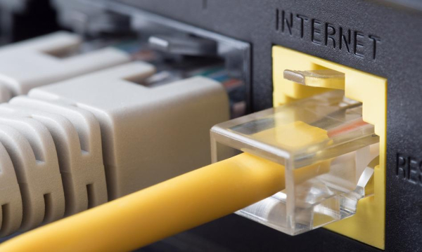 Prezes Urzędu Komunikacji Elektronicznej pokieruje nadzorem nad internetem w Polsce. Rząd przyjął przepisy wdrażające unijne przepisy o usługach cyfrowych (DSA). Prezes Urzędu Komunikacji Elektronicznej pokieruje nadzorem nad internetem w Polsce. Rząd przyjął przepisy wdrażające unijne przepisy o usługach cyfrowych (DSA).