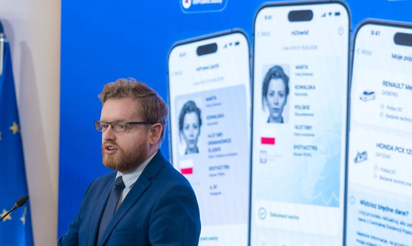 NEWS FIN 17 „Technologia ma swoje korzenie”. Mocne słowa wiceministra dotyczące cyfrowej niezależności