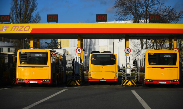 Warszawa oferuje darmowe przejazdy w transporcie publicznym. Jedna grupa odniesie&hellip;