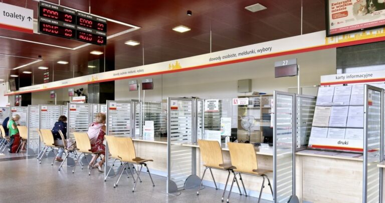 Dowód osobisty do wymiany. 3,3 mln osób może zapłacić 5000 zł kary