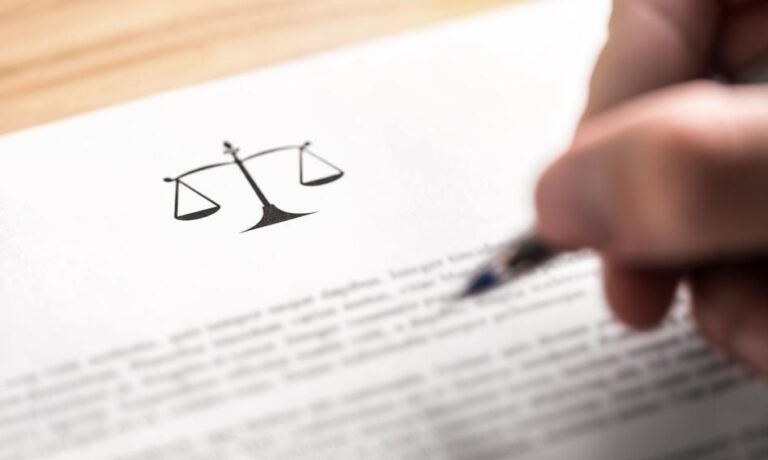 Klient Cinkciarza wydał 70 tys. złotych, próbując odzyskać 90 tys. euro. „Wyczerpałem wszystkie środki prawne”